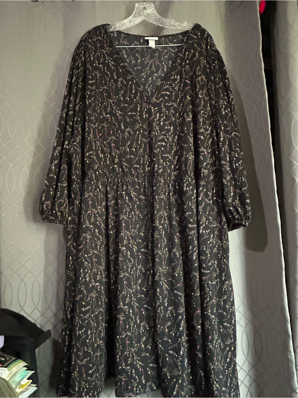 Ava & Viv Black Floral Long Sleeve Midi Dress
